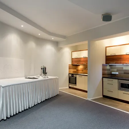 Ξενοδοχείο με διαμερίσματα Harenda - Destigo Ζακοπάνε