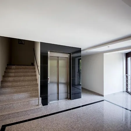 Ξενοδοχείο με διαμερίσματα Harenda - Destigo 4*