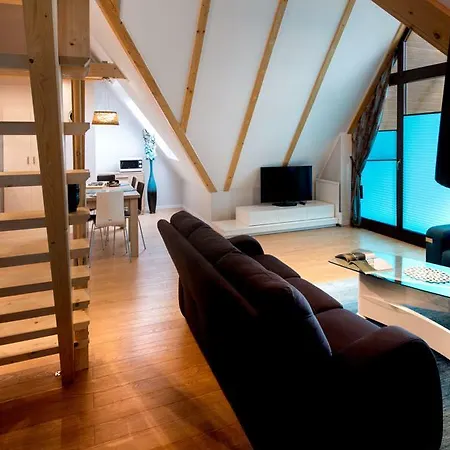 Harenda - Destigo Ζακοπάνε